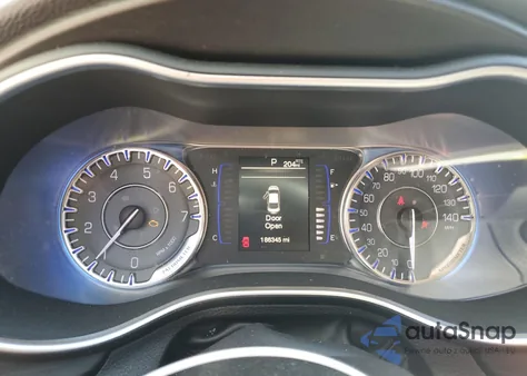 2015 Chrysler 200 Limited из США, поврежденный, VIN 1C3CCCAB1FN629501